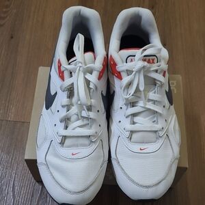 Nike Air Max White and Red Men's Sneakers used good condition size 11.5 sport